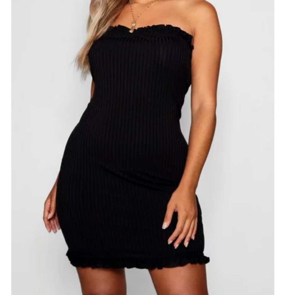 Boohoo Strapless ribbed Bodycon Mini Dress
